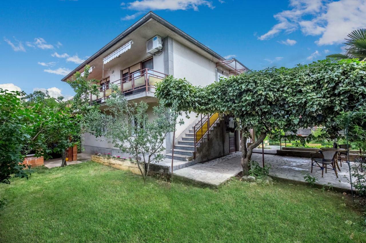 Apartman Lucia Rijeka Eksteriør bilde